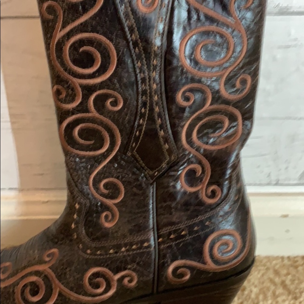 Ariat Boots women’s Size 7.5 - Picture 5 of 7